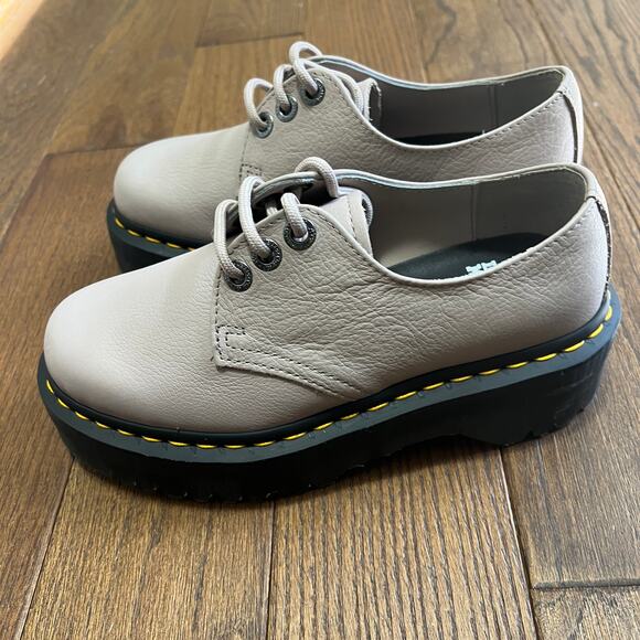 Dr. Marten's Platform oxford 31167 Pinky beige women's Size 5 - Picture 2 of 7